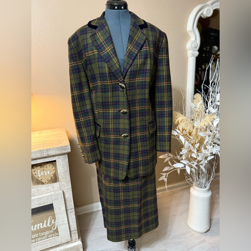 Givenchy Green and Red Plaid suits